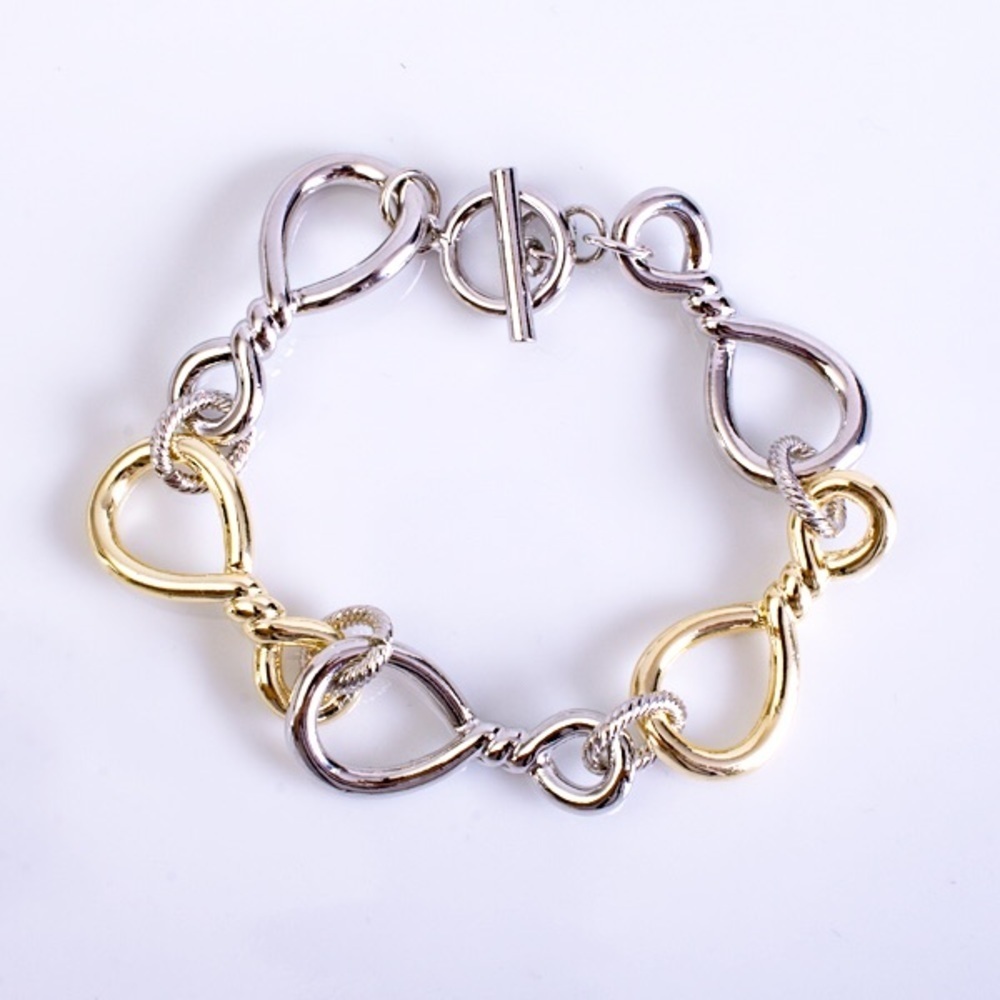 TWO TONE WISH BRACELET TOGGLE CLOSURE